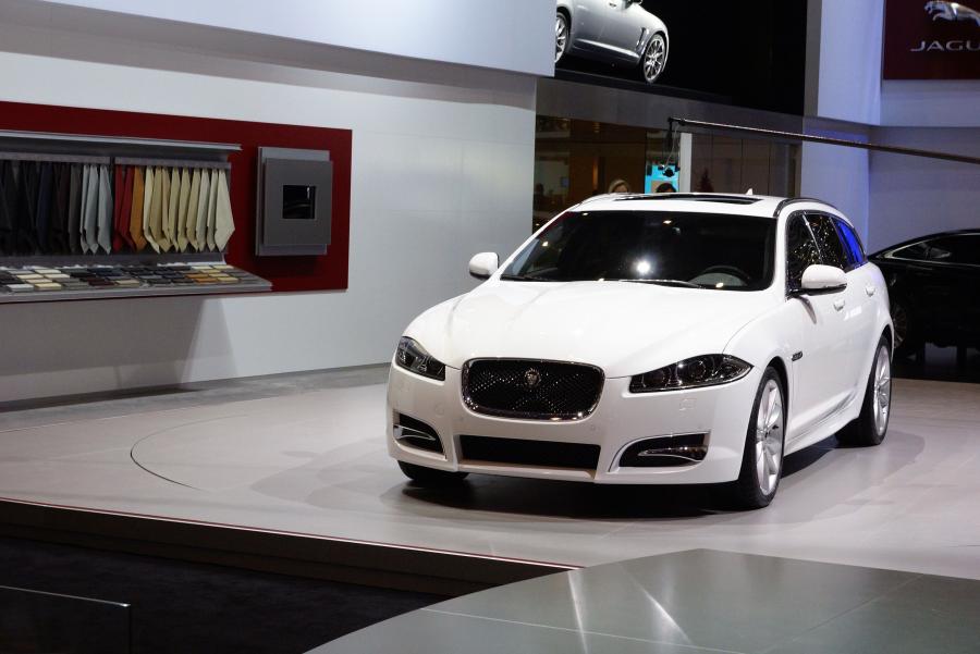  Jaguar XF Sportbrake 2012 года  (фото 62 из 63)
